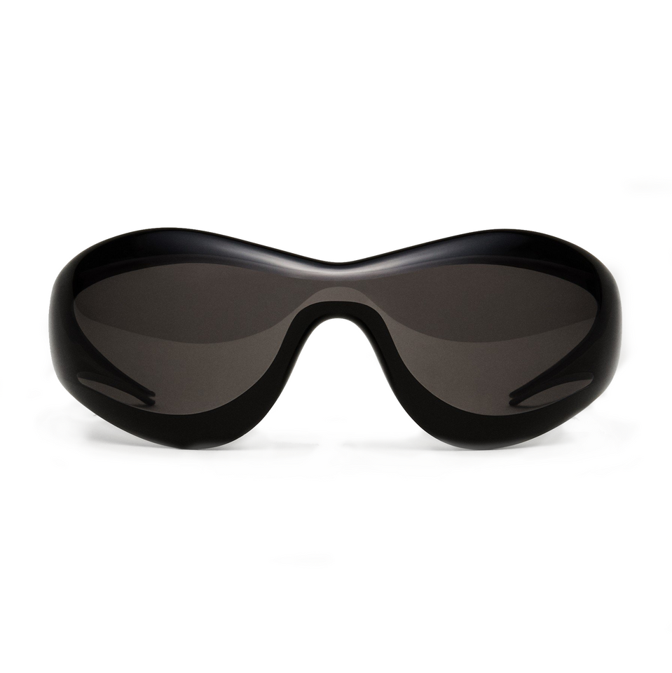One / Black & Black Lens One / Black & Black Lens