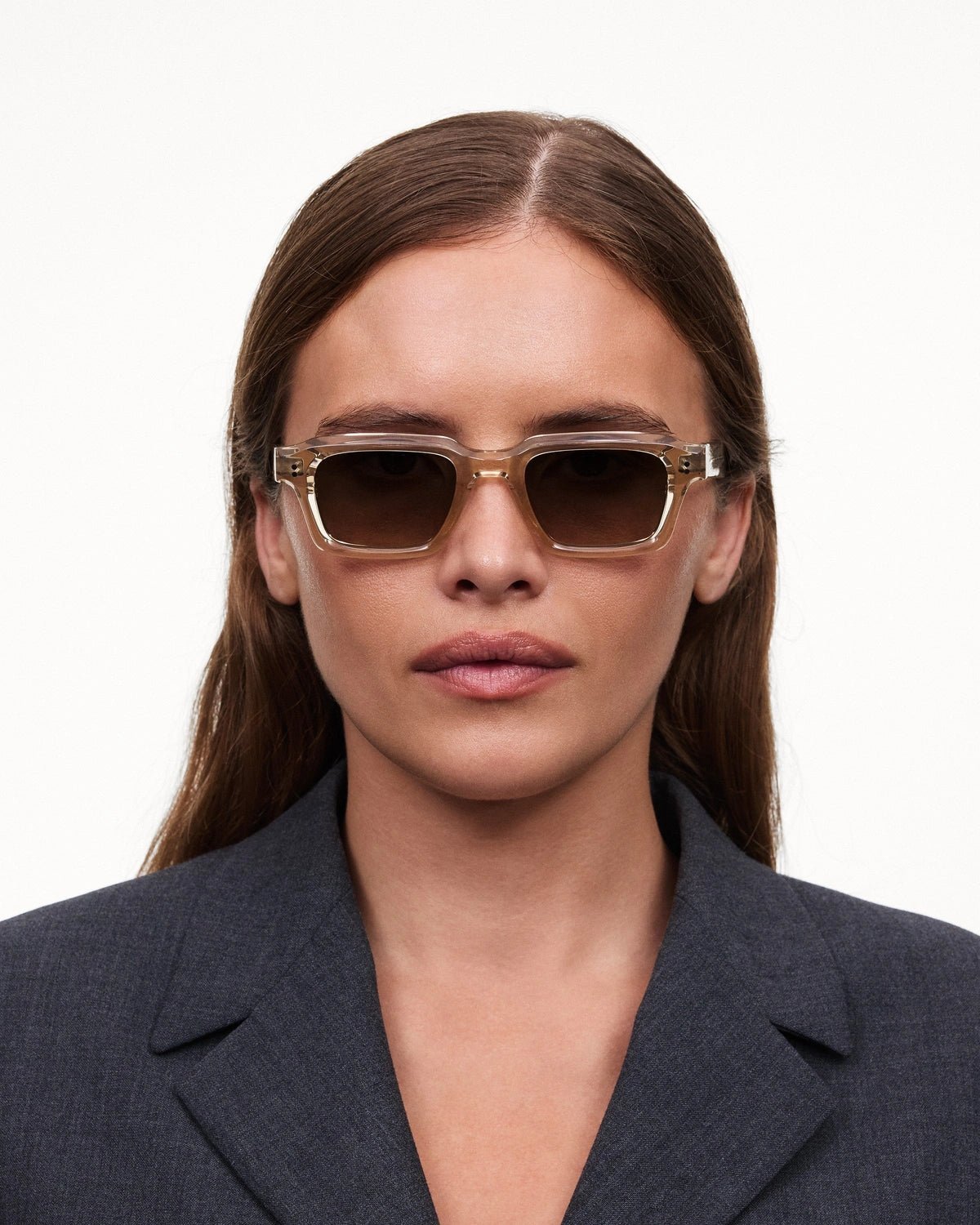 03 Core / Ecru & Gradient Brown Lens - Shade Files