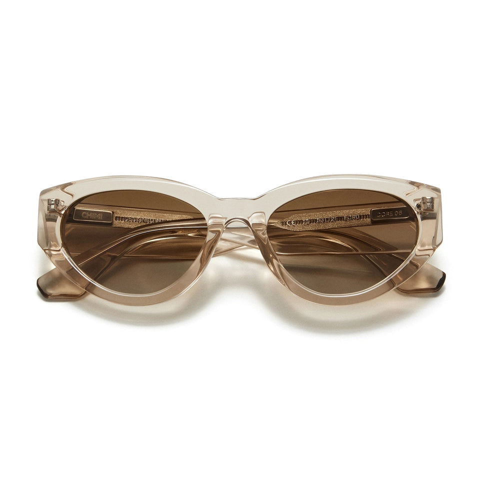 06 Core / Ecru & Brown Gradient Lens 06 Core / Ecru & Brown Gradient Lens