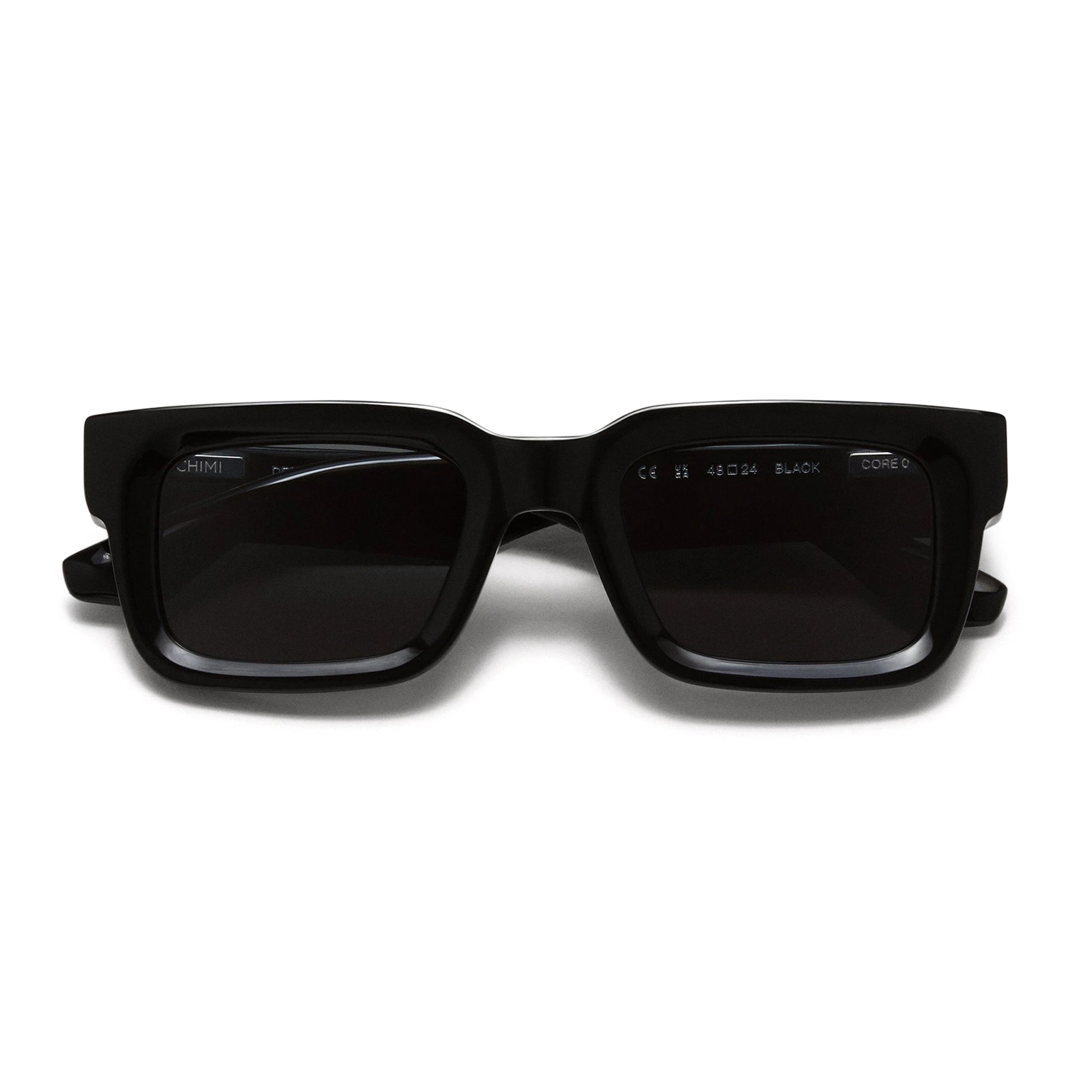 05 Core / Black & Black Lens