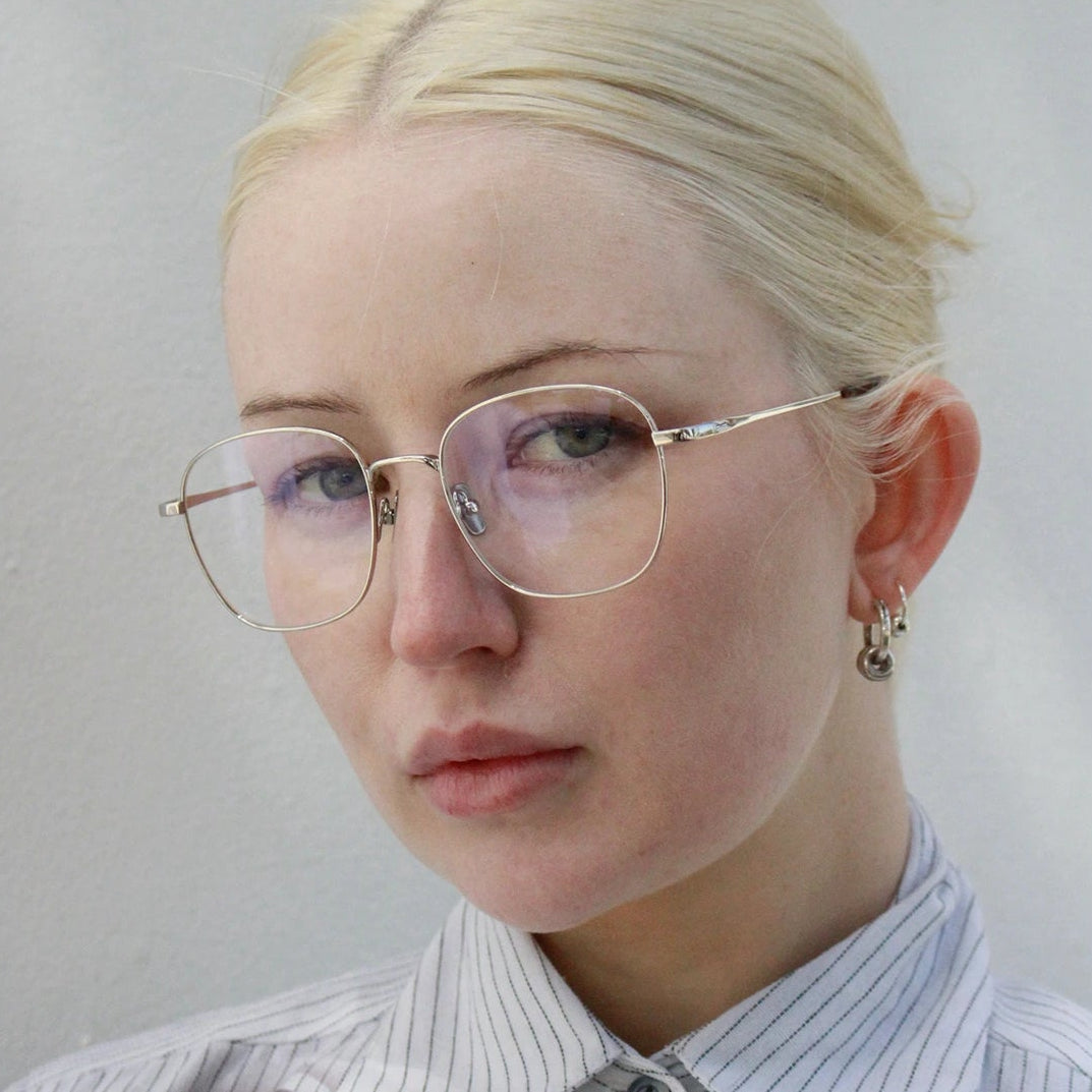 Laurie Optical / Silver Tortoise Metal & Prescription Lens