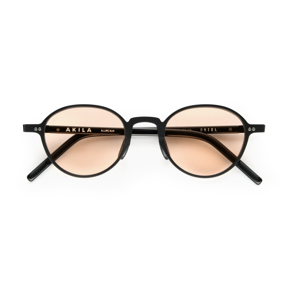 Oriel / Matte Black Aluminium & Light Adaptive Peach Lens Oriel / Matte Black Aluminium & Light Adaptive Peach Lens