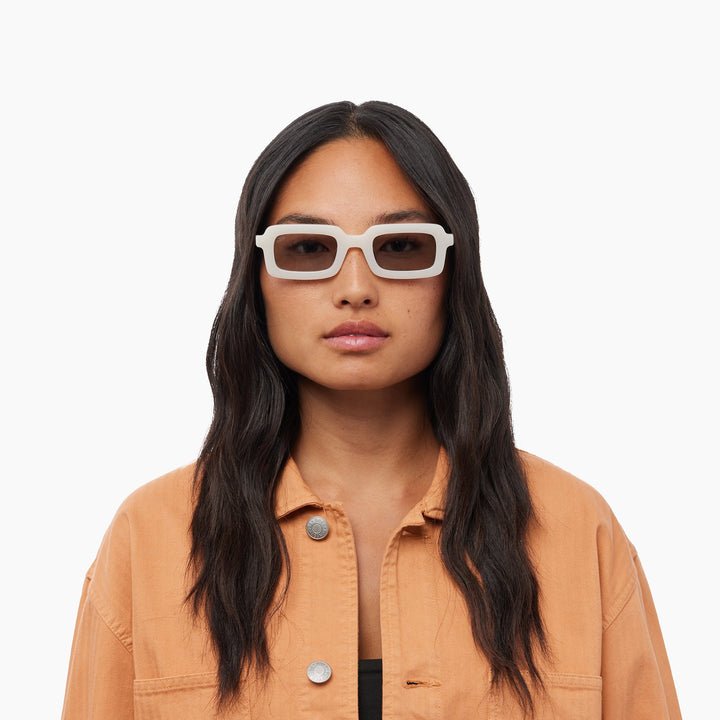 EOS / Ivory Acetate & Grey Lens - Shade Files