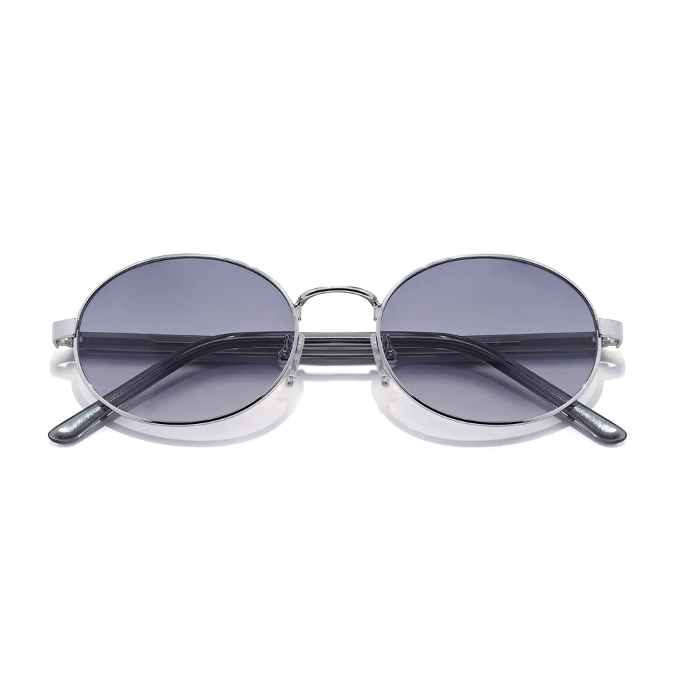 Finch / Polished Silver & Charcoal Lens Finch / Polished Silver & Charcoal Lens