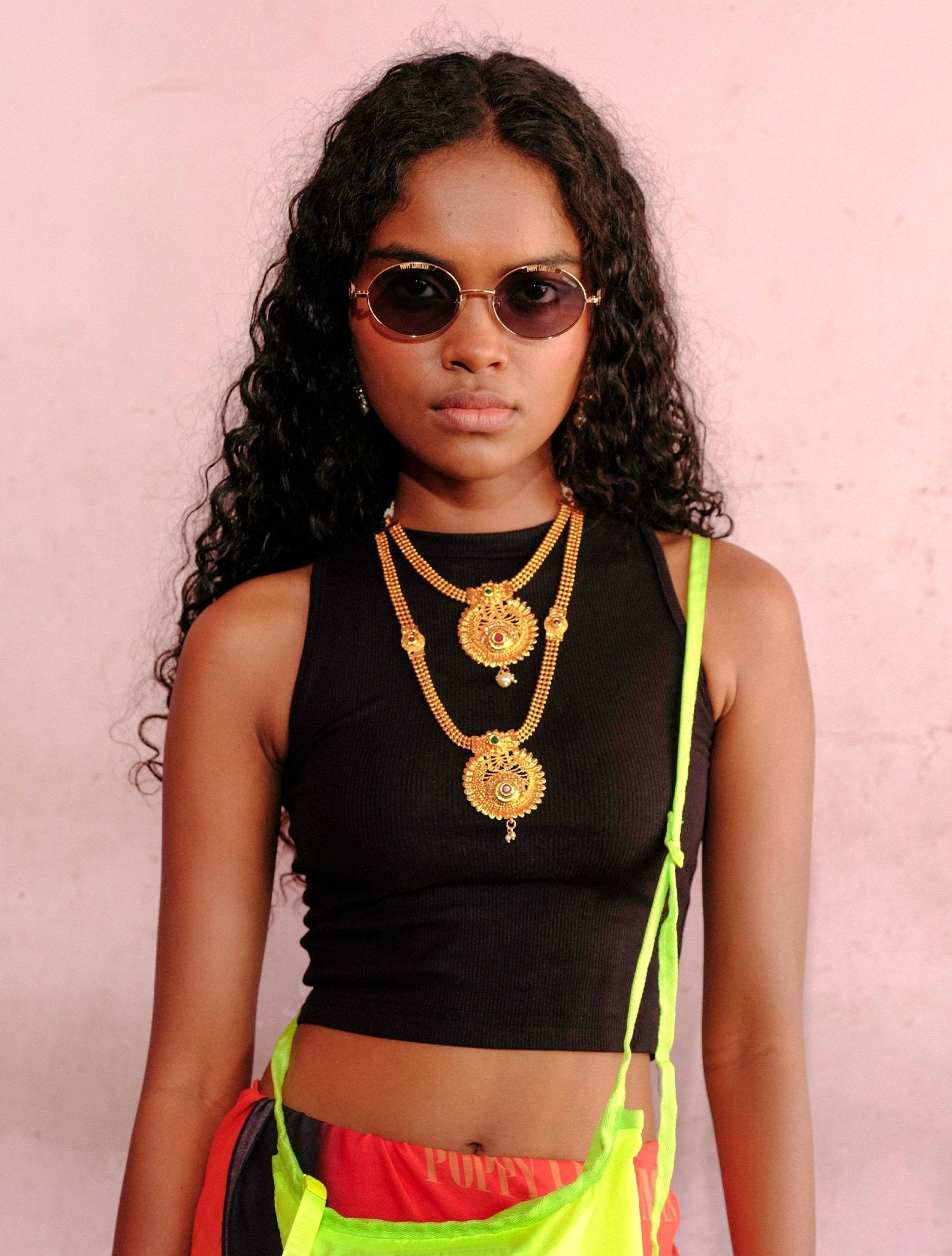 Jasper / Gold Metal & Black Lens - Shade Files