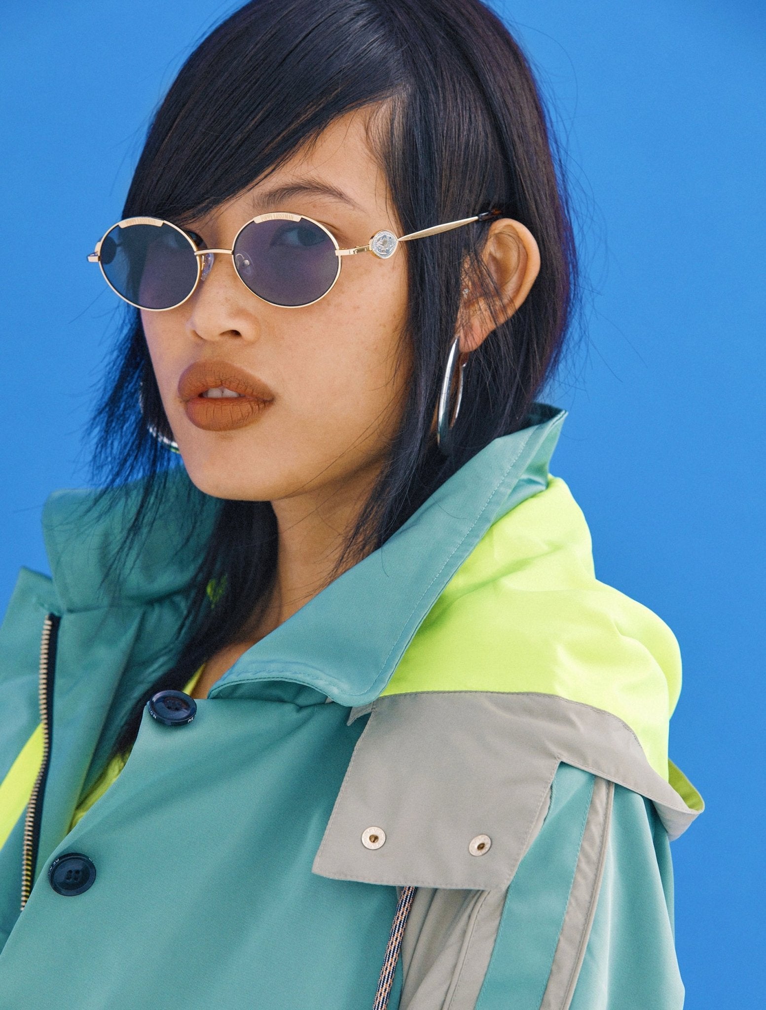 Jasper / Gold Metal & Black Lens - Shade Files