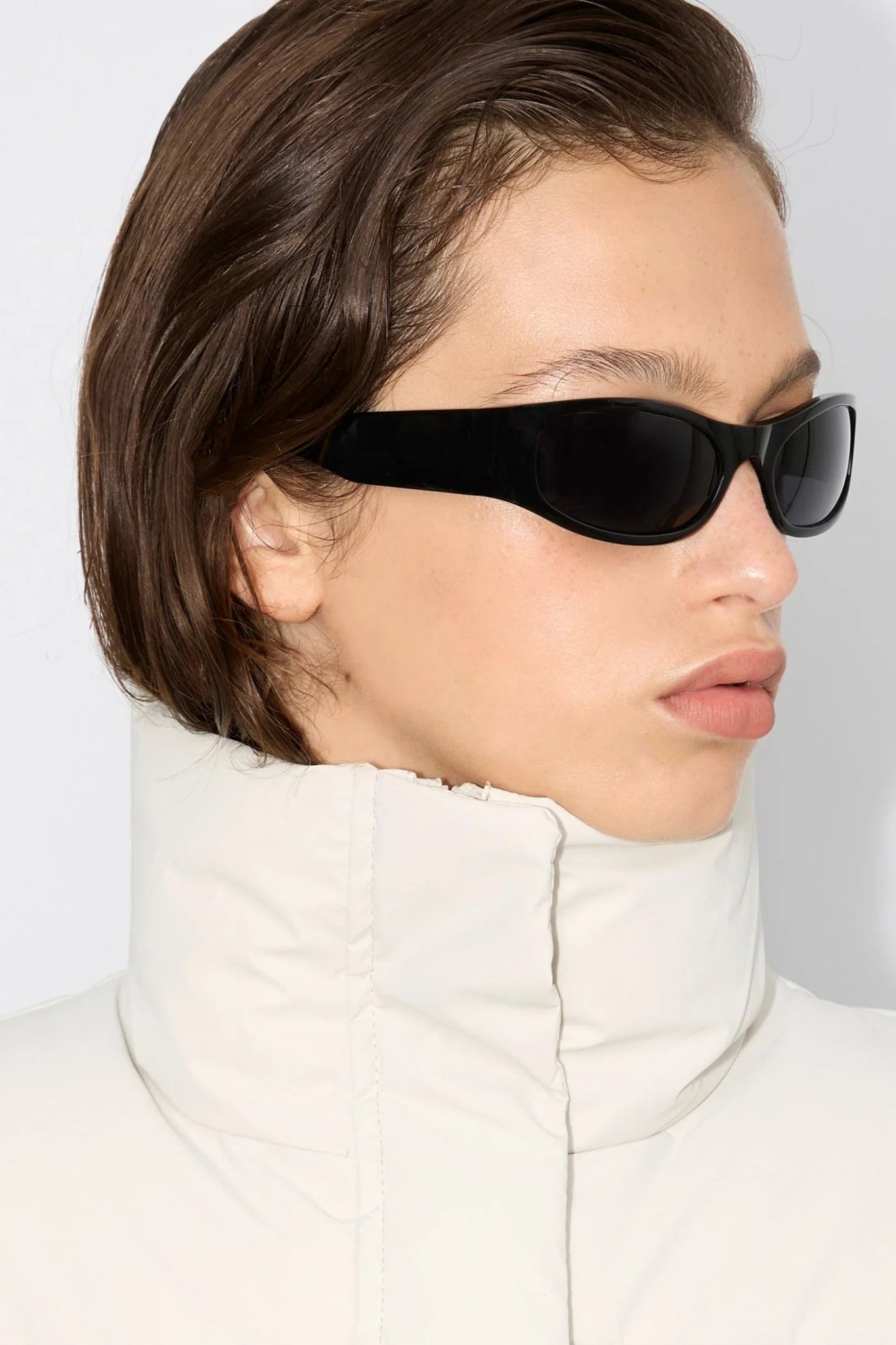 Jen 002 / Black & Black Lens - Shade Files