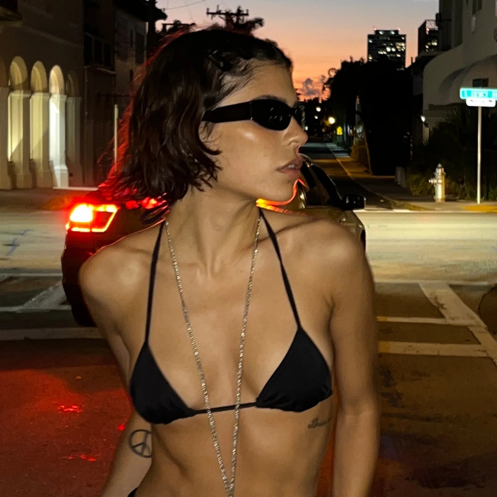 Jen 002 / Black & Black Lens - Shade Files