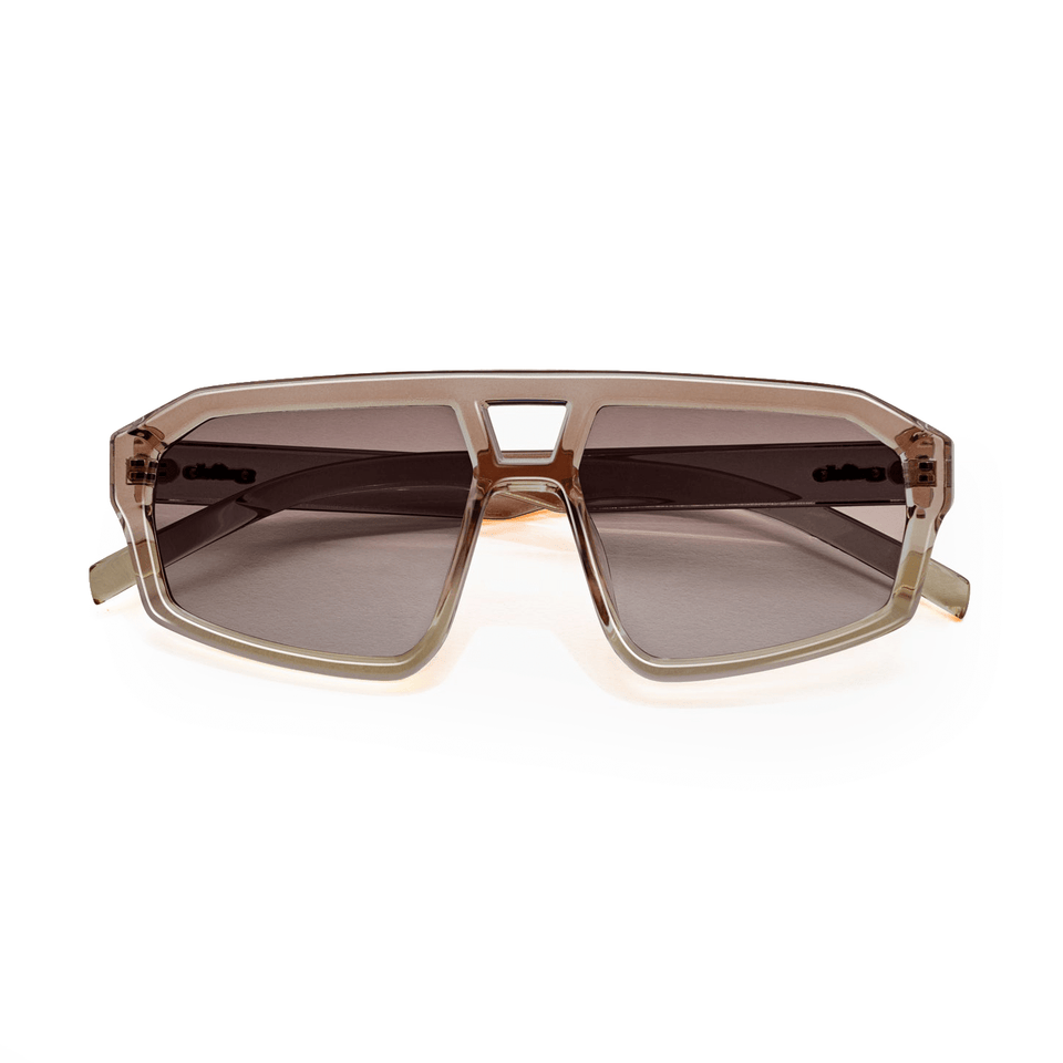 Lars / Oyster & Dune Lens Lars / Oyster & Dune Lens