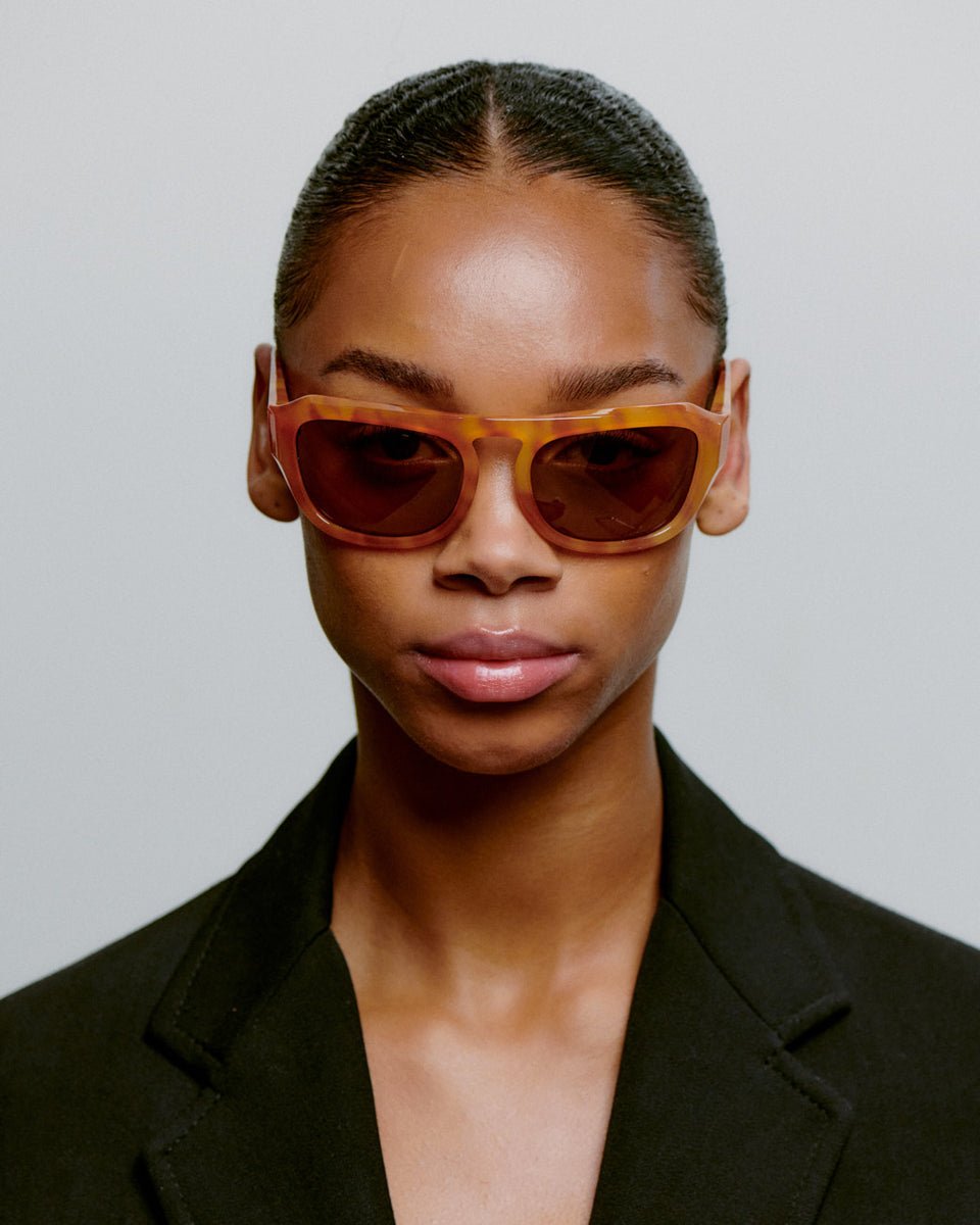 Max / Burnt Amber & Brown Lens - Shade Files