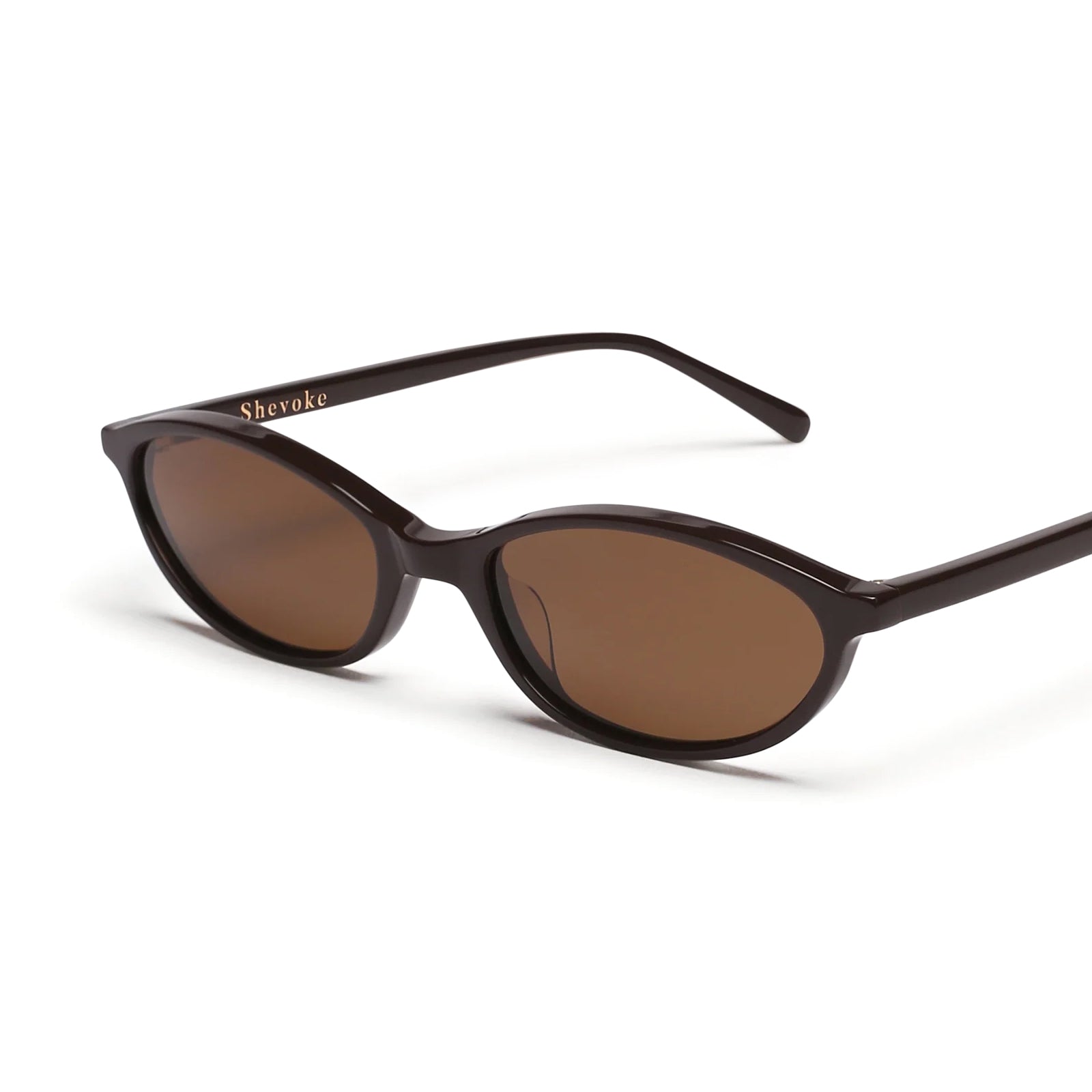 Zulu / Brown & Brown Lens