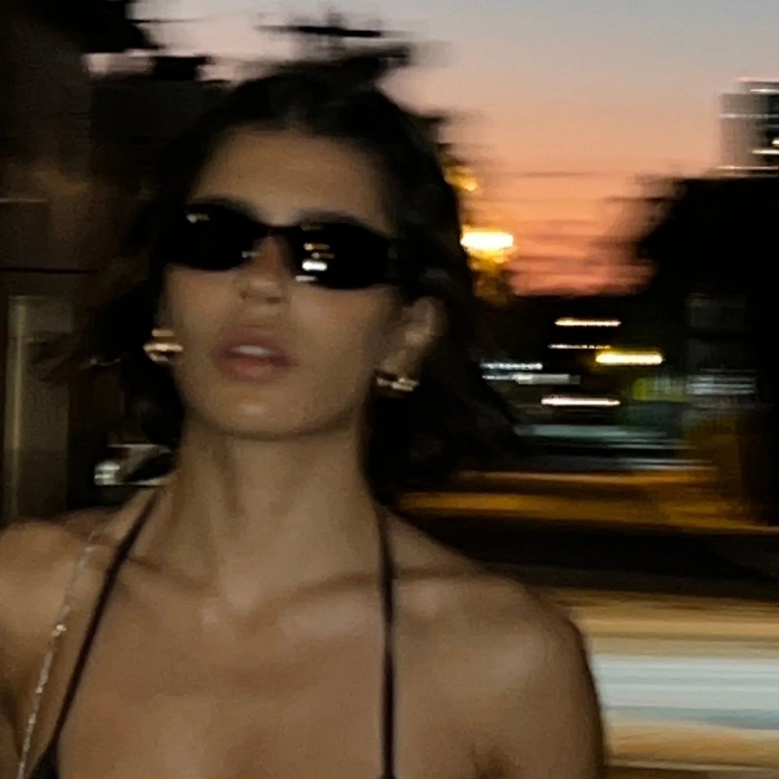 Jen 002 / Black & Black Lens