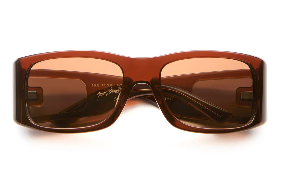 The Kush Cowboy / Crystal Root Beer Bio & Sandstone Lens The Kush Cowboy / Crystal Root Beer Bio & Sandstone Lens