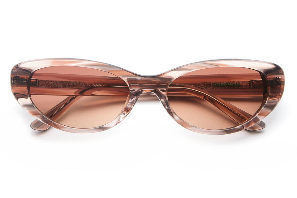 The Petal Bomb / Saturn Demi Bio & Redwood Gradient Lens The Petal Bomb / Saturn Demi Bio & Redwood Gradient Lens