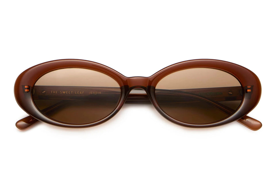 The Sweet Leaf / Crystal Root Beer Bio & Sandstone Lens The Sweet Leaf / Crystal Root Beer Bio & Sandstone Lens