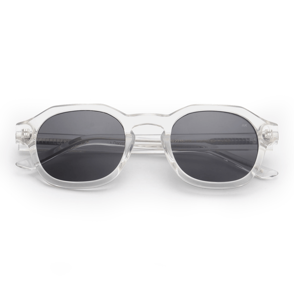 Zan / Crystal & Grey Lens Zan / Crystal & Grey Lens
