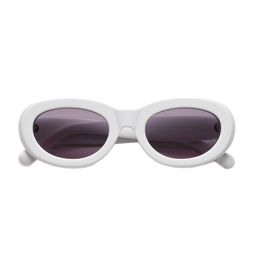 Courtney / Solid White Courtney / Solid White