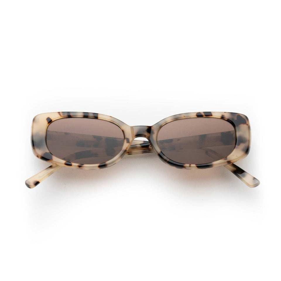Solene / Choc Tort & Brown Lens Solene / Choc Tort & Brown Lens
