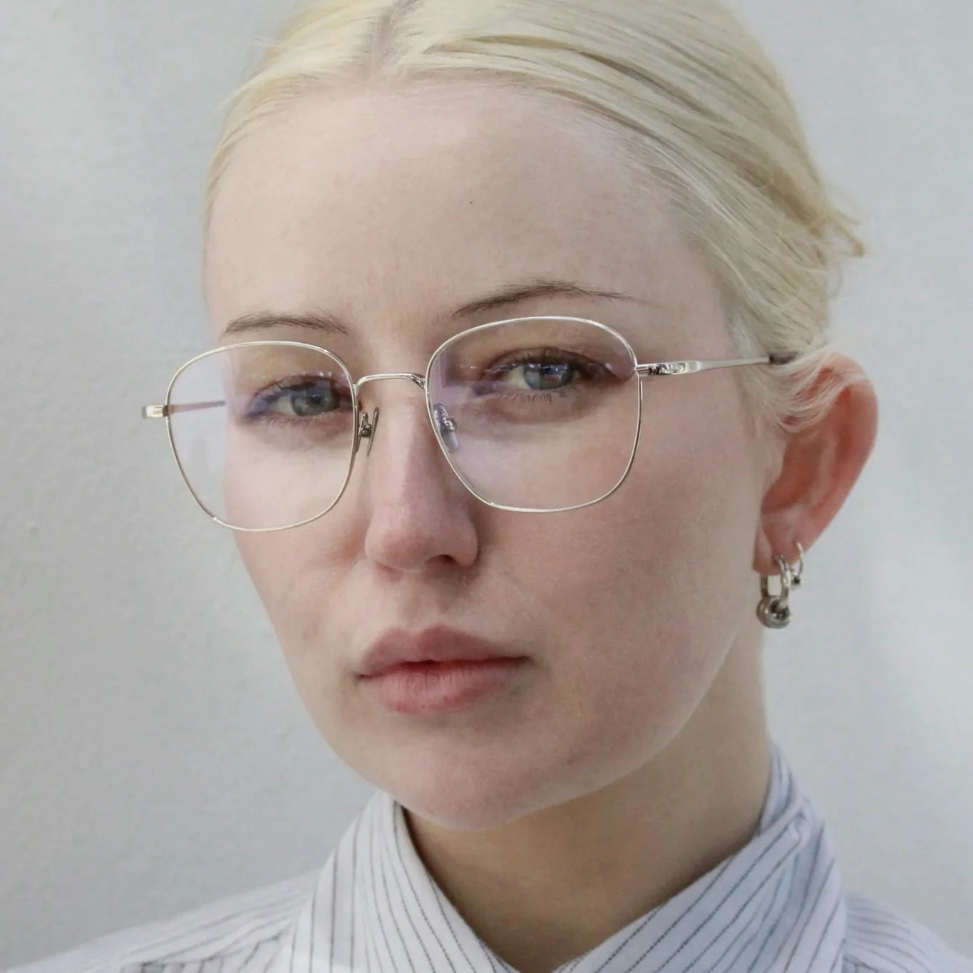 The Difference Between Single Vision, Bifocal and Progressive Lenses - Shade Files