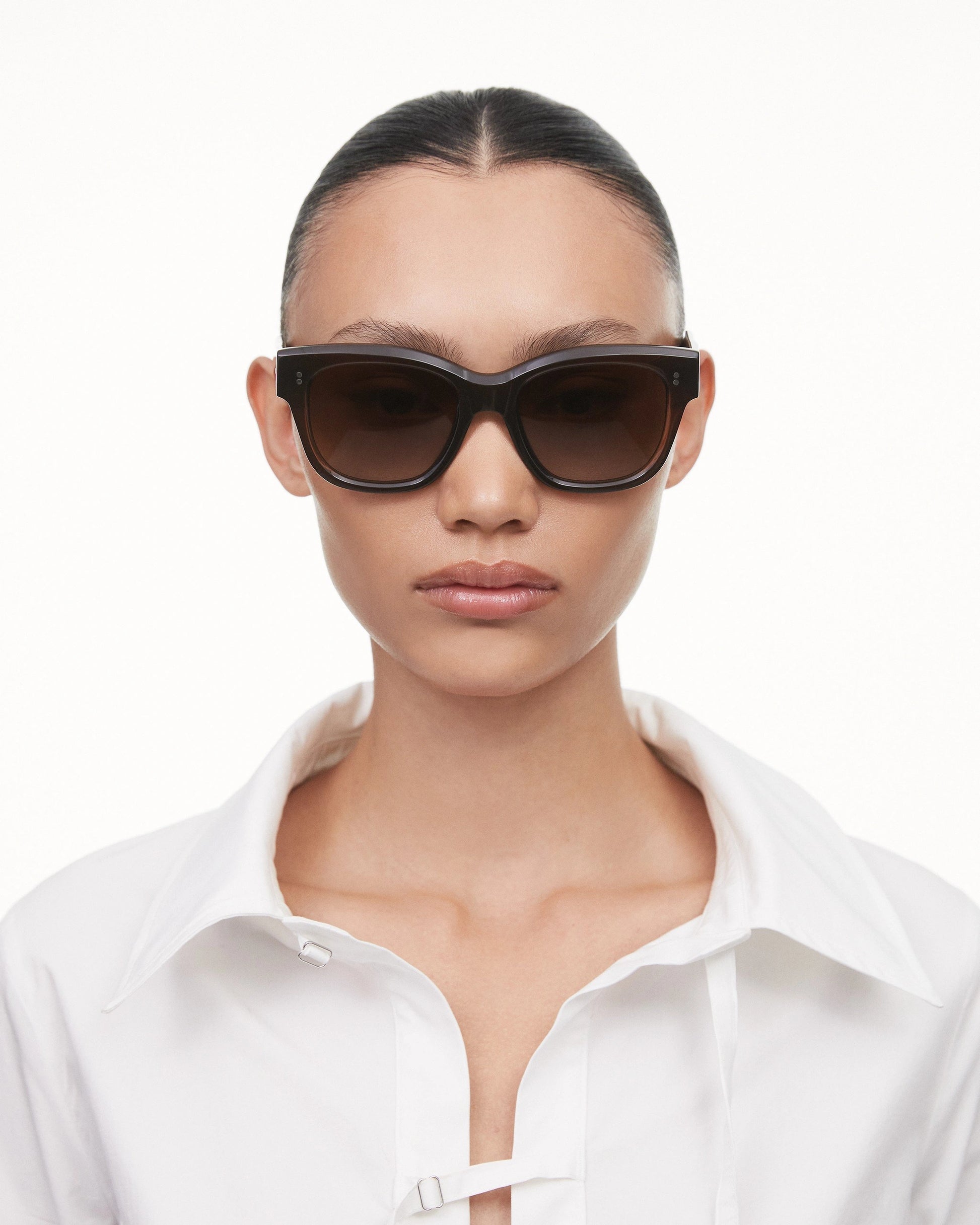 07 Core / Brown & Brown Gradient Lens