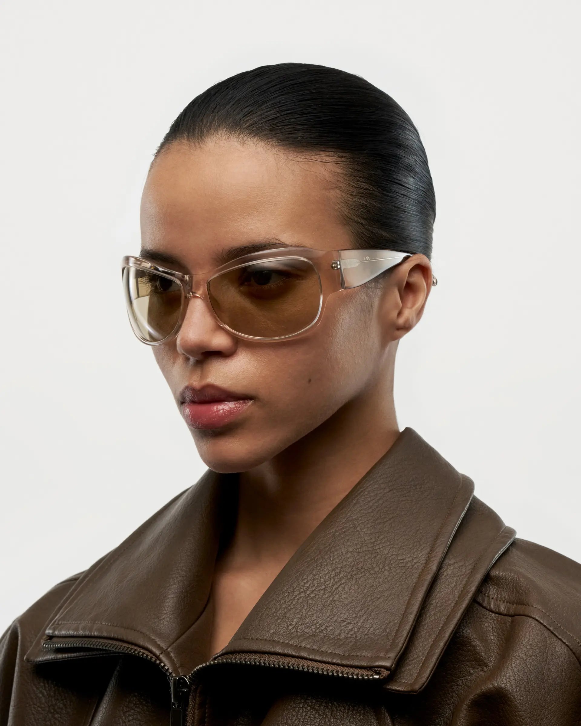 Lilah / Soft Ecru Acetate & Ecru Lens