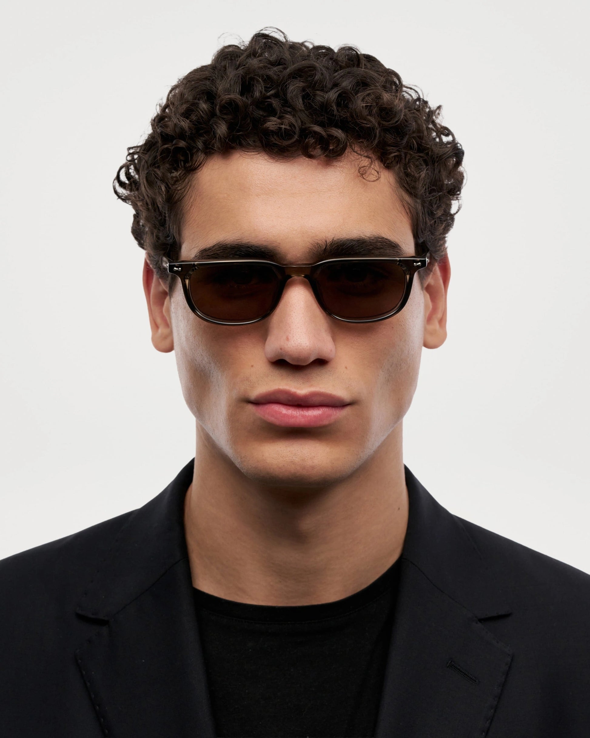 Novis / Light Taupe & Brown Lens