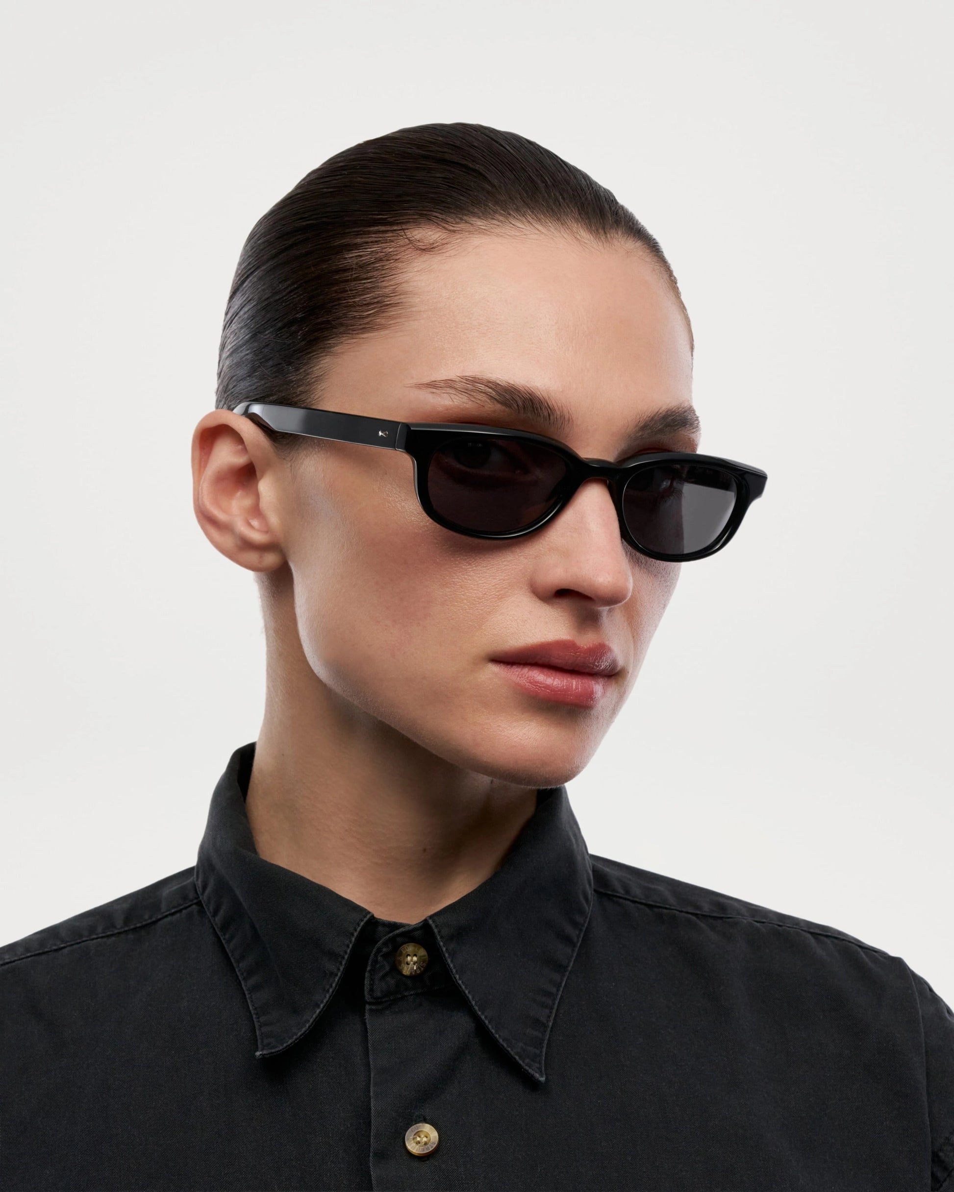 Lyra / Black & Black Lens