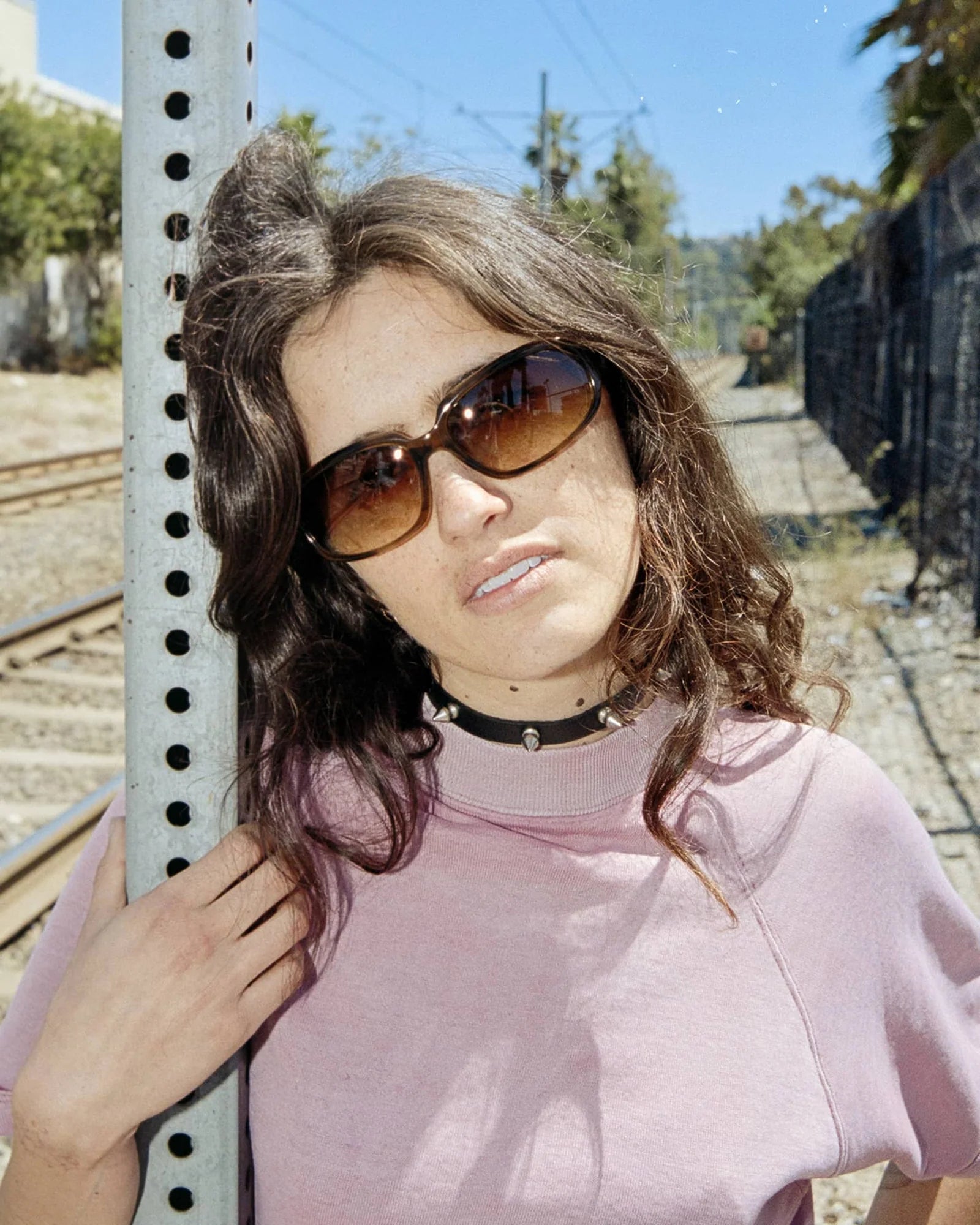 The Stone Echo / Sand Bio & Golden Brown Gradient Lens