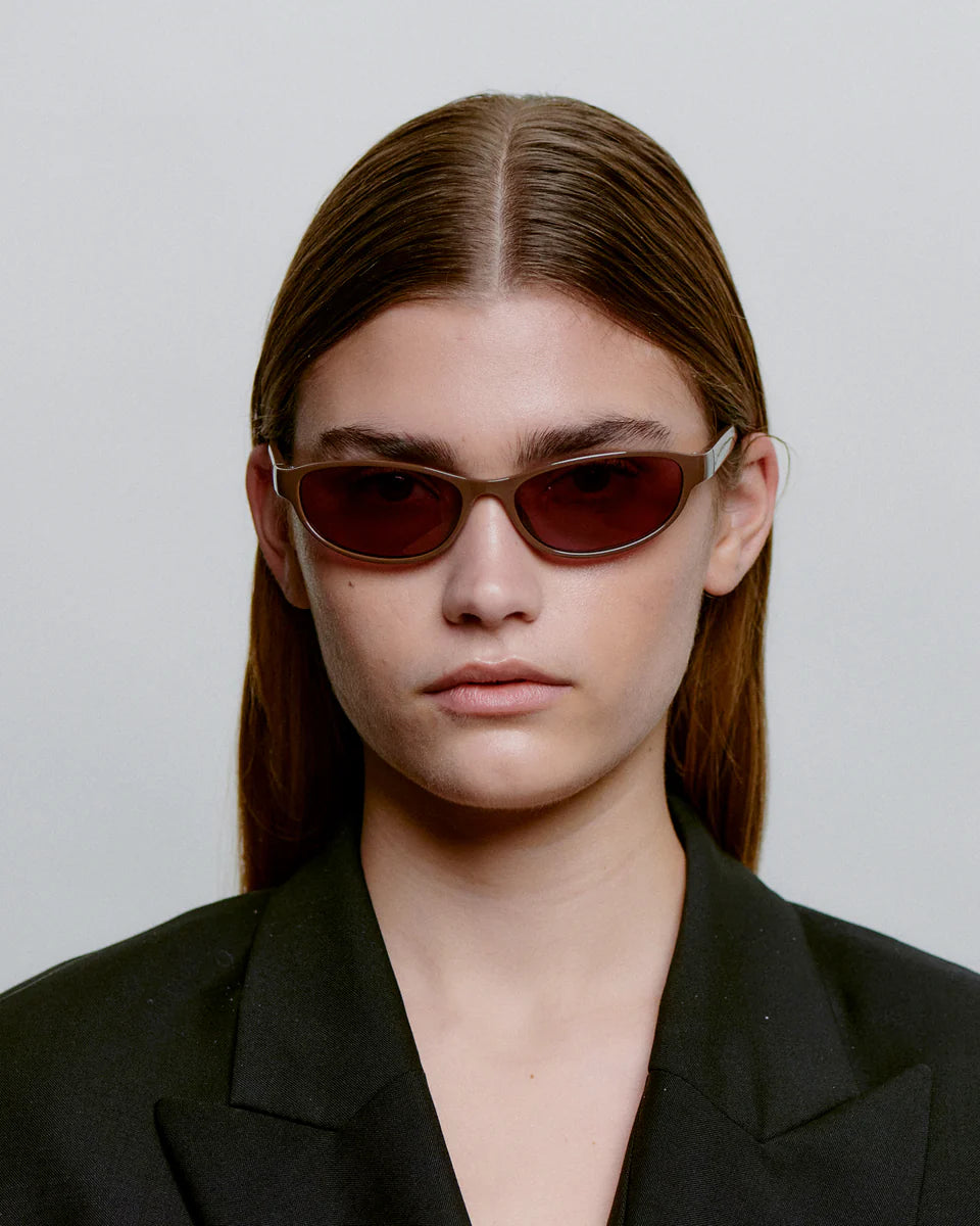 Alexa / Chocolate & Purple Lens