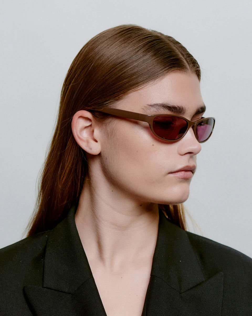 Alexa / Chocolate & Purple Lens