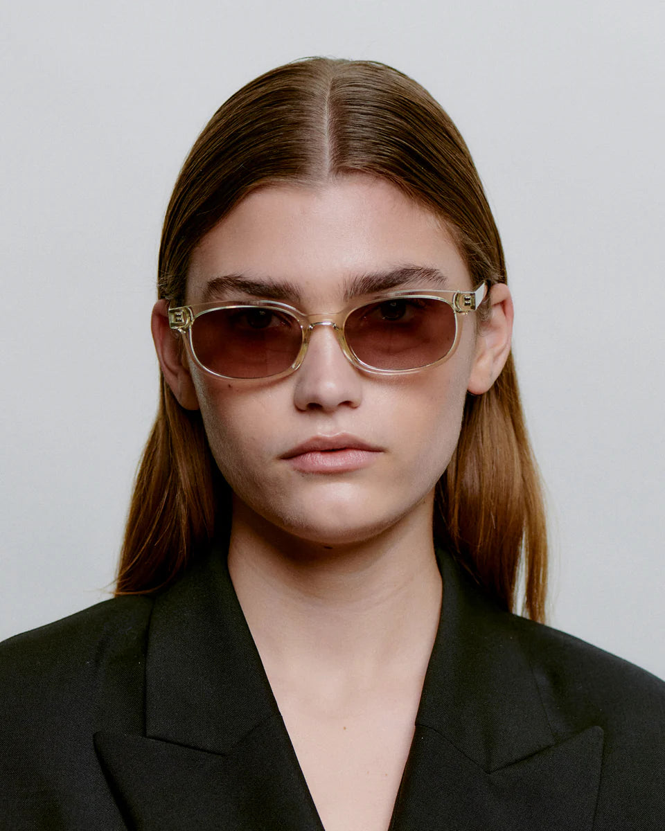 Charlie / Ecru Transparent & Brown Lens