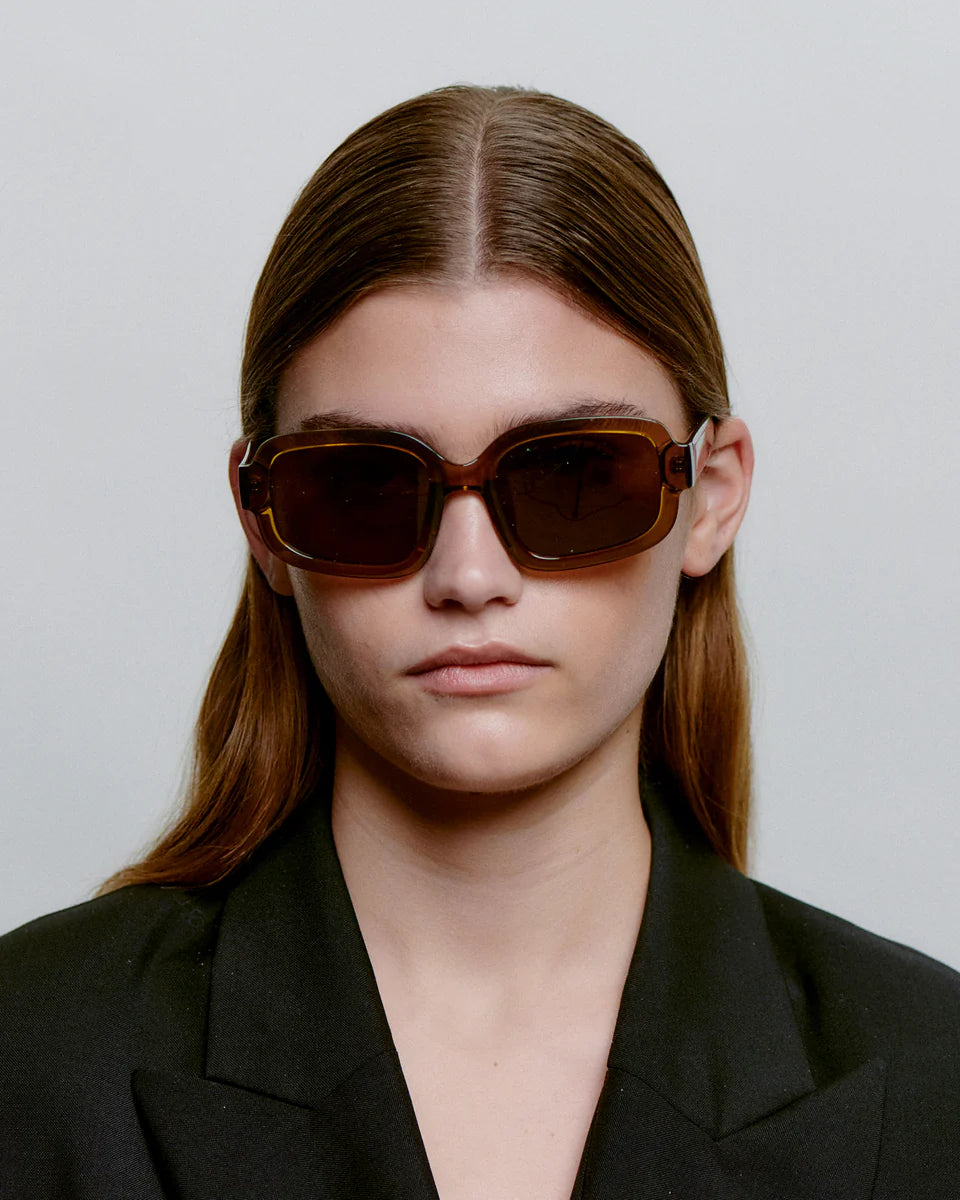 Pluto / Smoke Transparent & Brown Lens