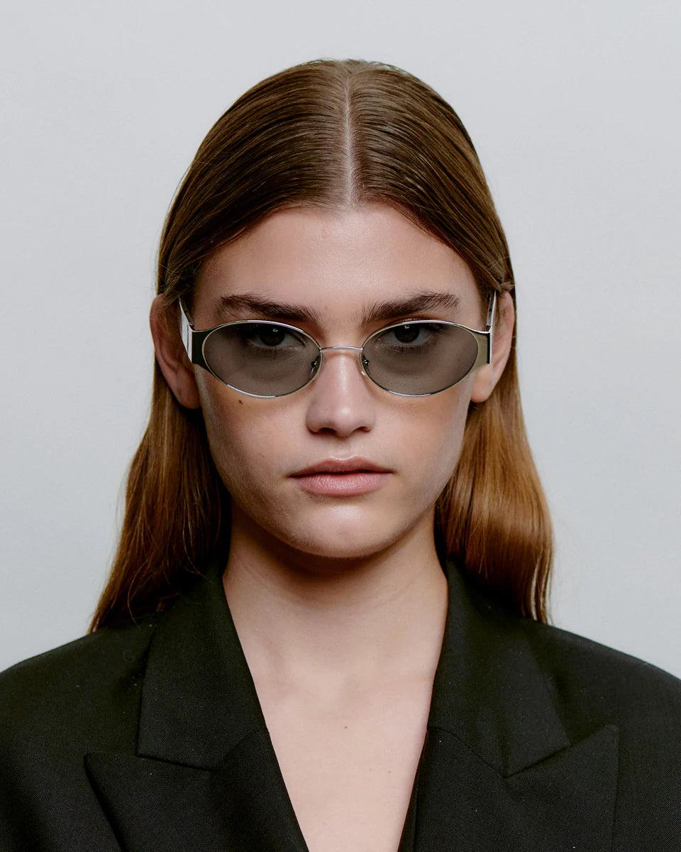 Bella / Silver Crystal & Grey Lens