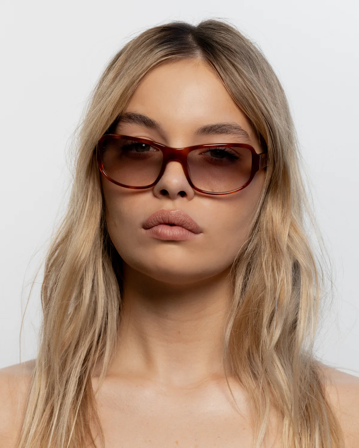 Cleo / Chestnut & Brown Gradient Lens