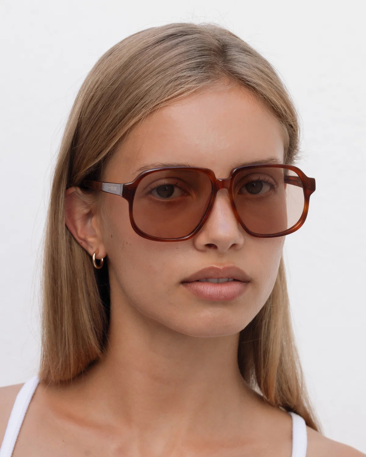 Delphine / Chestnut & Brown Lens