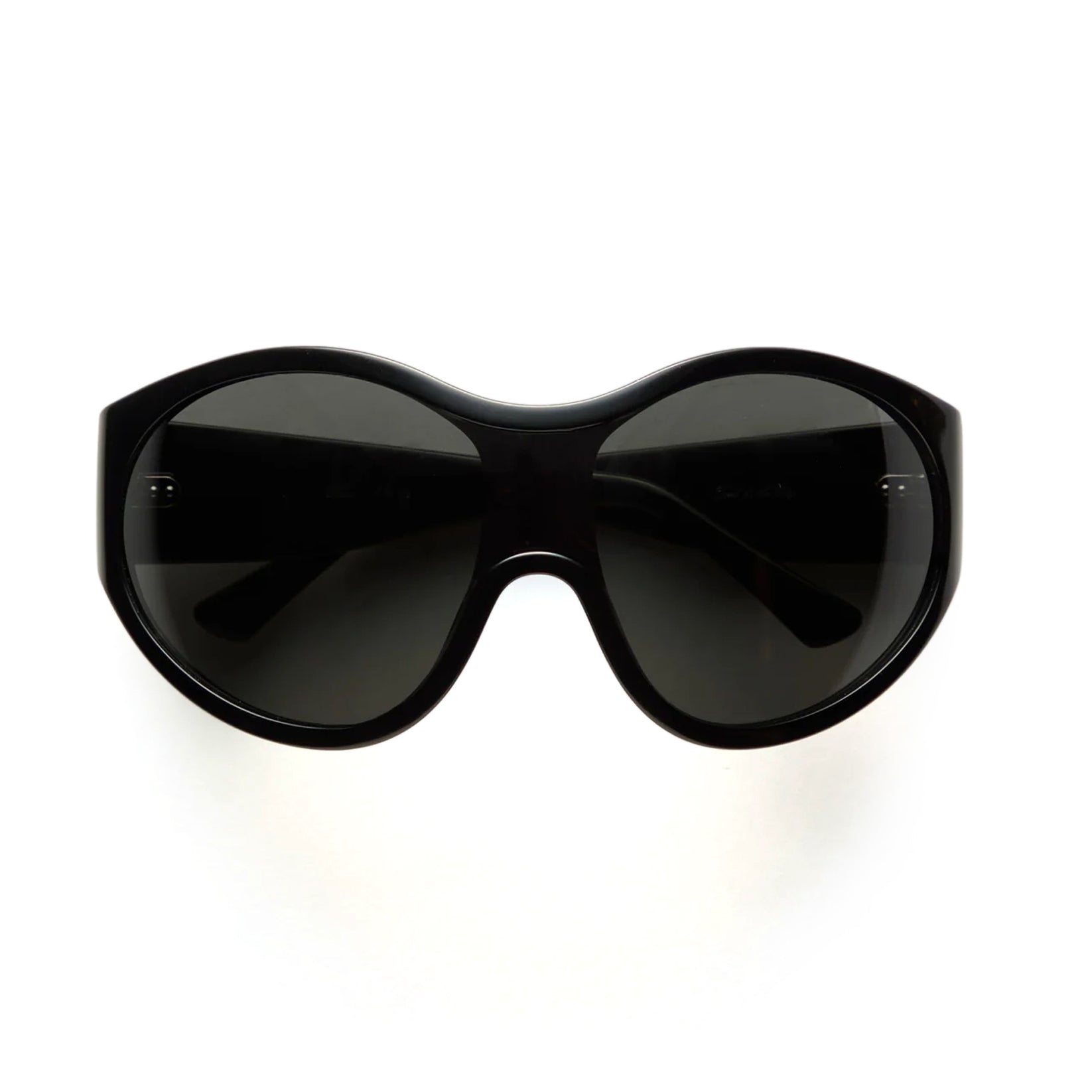 Dina / Black & Black Lens