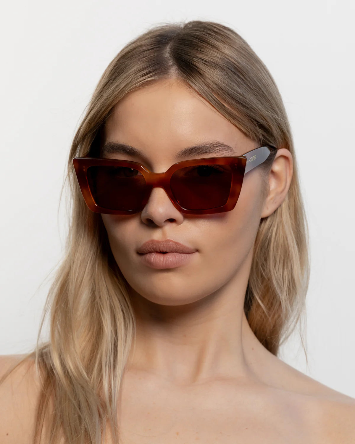 Lucia / Chestnut Acetate & Brown Lens