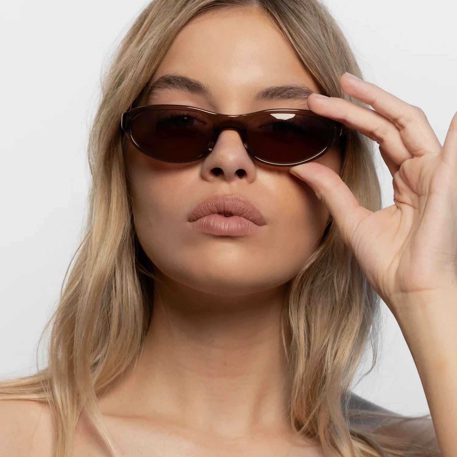 Naomi / Coffee & Brown Lens