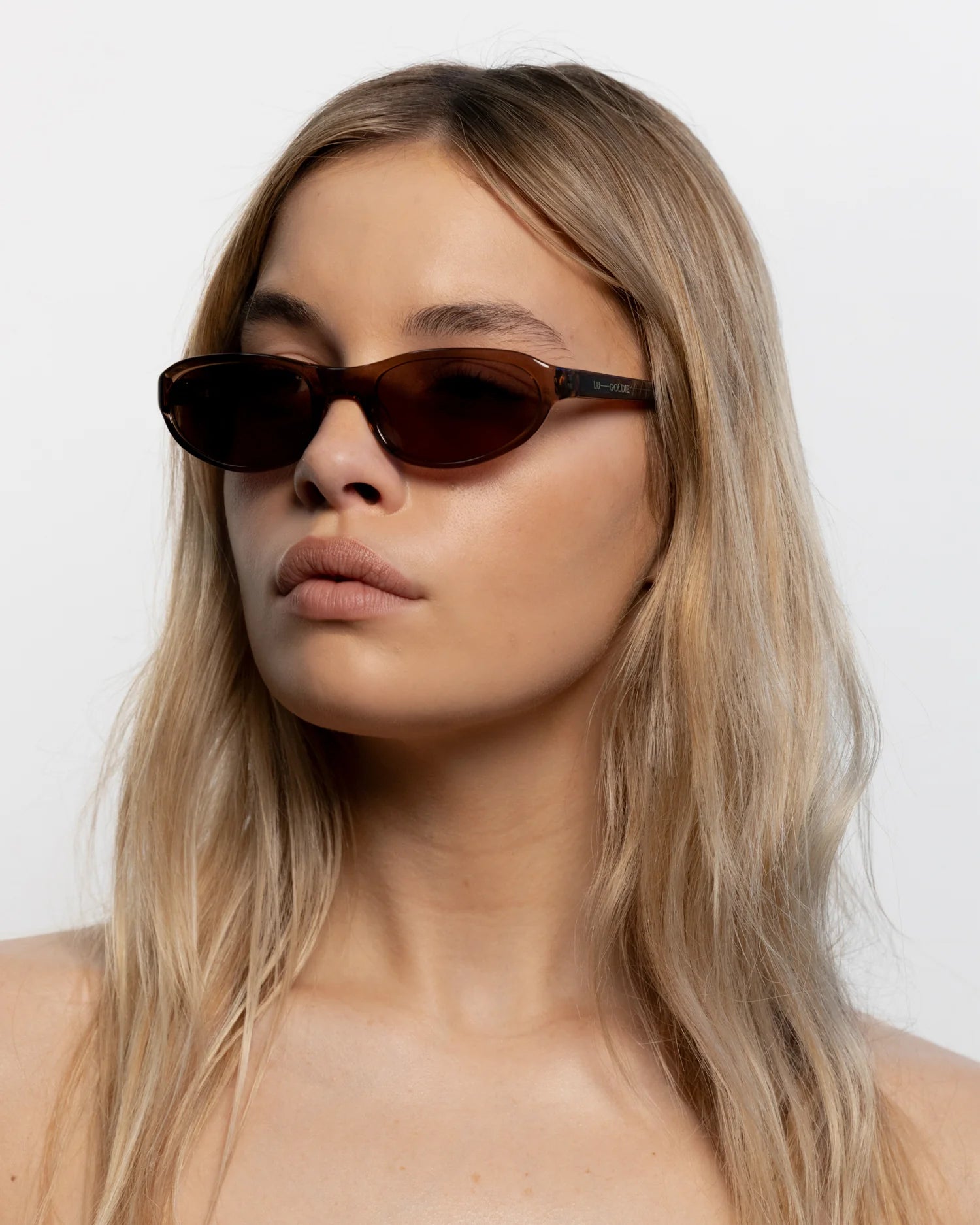 Naomi / Coffee & Brown Lens