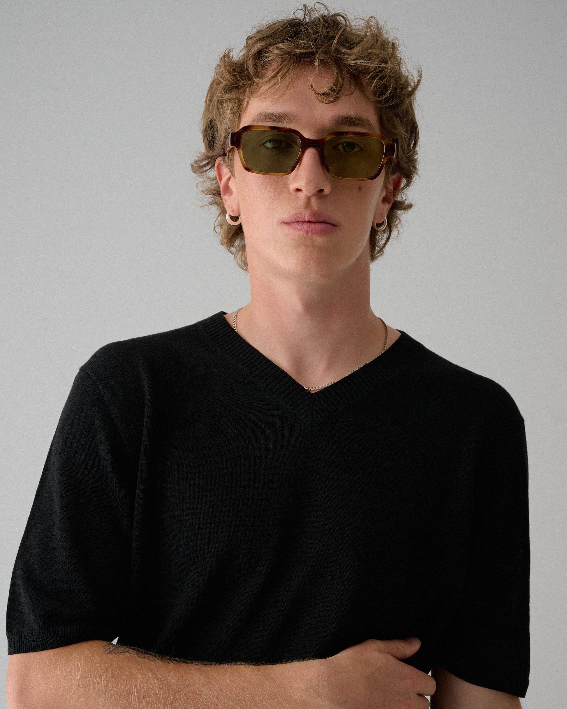 Booth / Maple Tortoiseshell & Lawn Lens