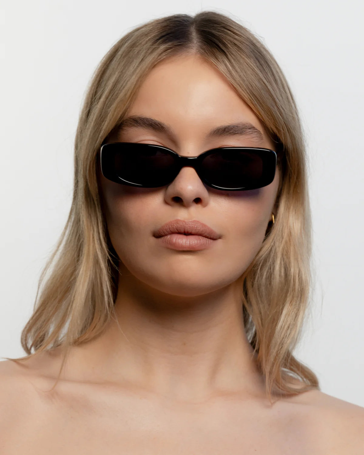 Solene / Black & Black Lens