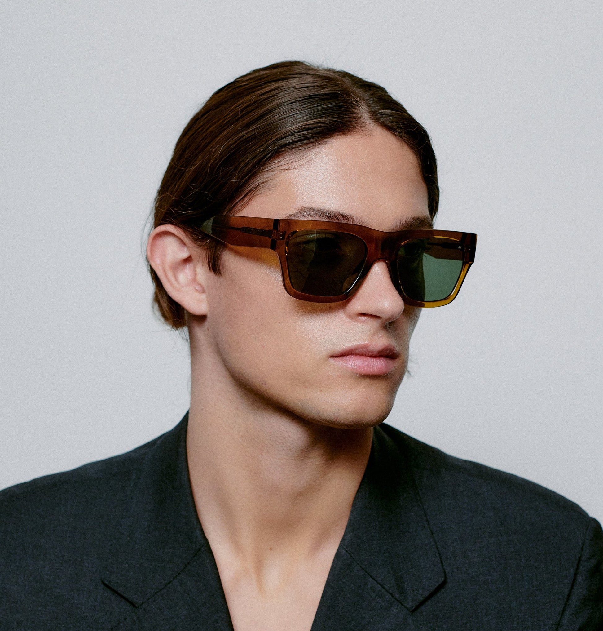 Agnes / Smoke Transparent & Graphite Green Lens - Shade Files