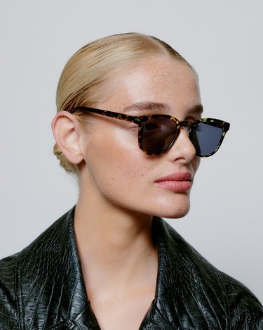 Bate / Black Yellow Tortoise & Grey Lens - Shade Files