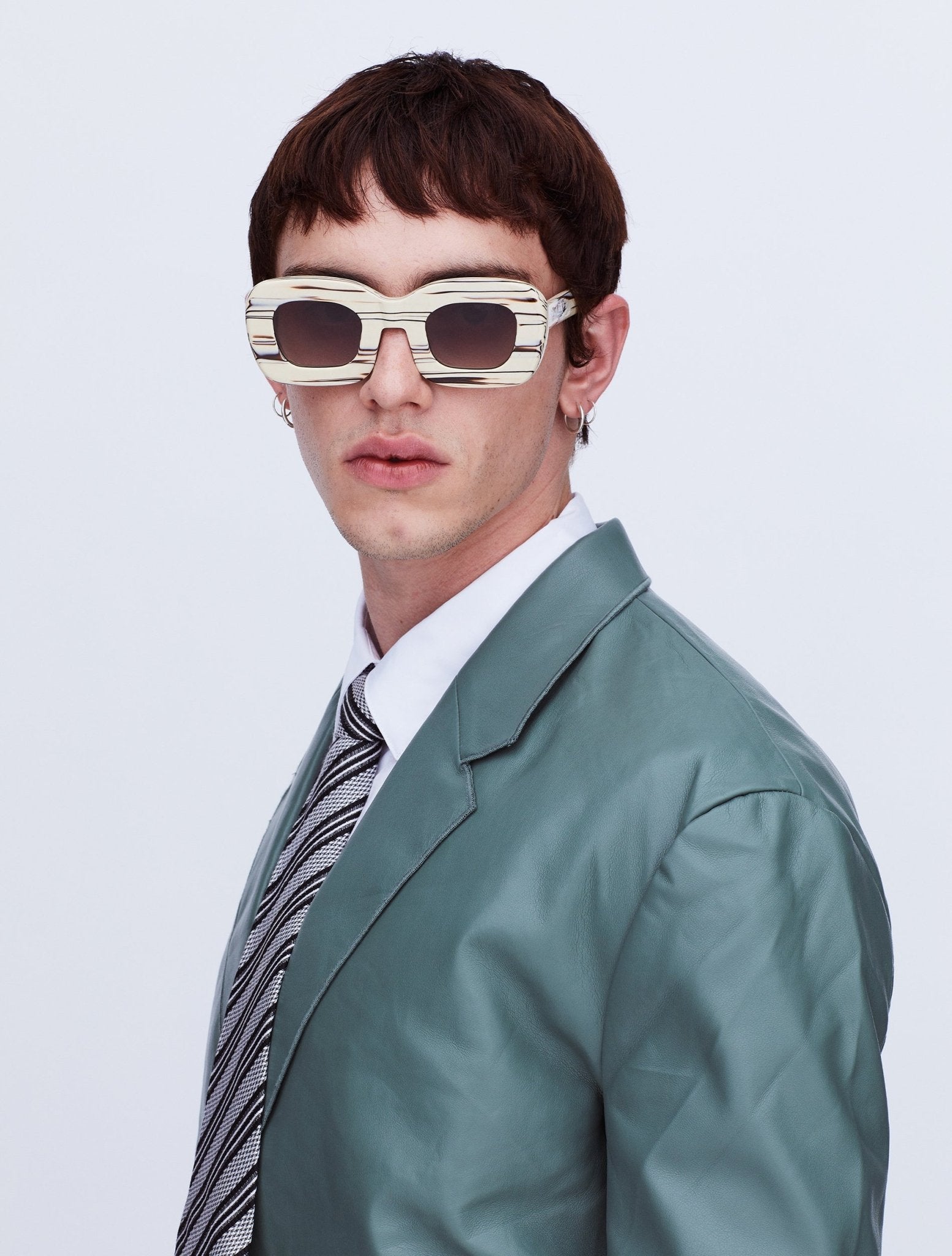 Casino / Oyster & Brown Gradient Lens - Shade Files