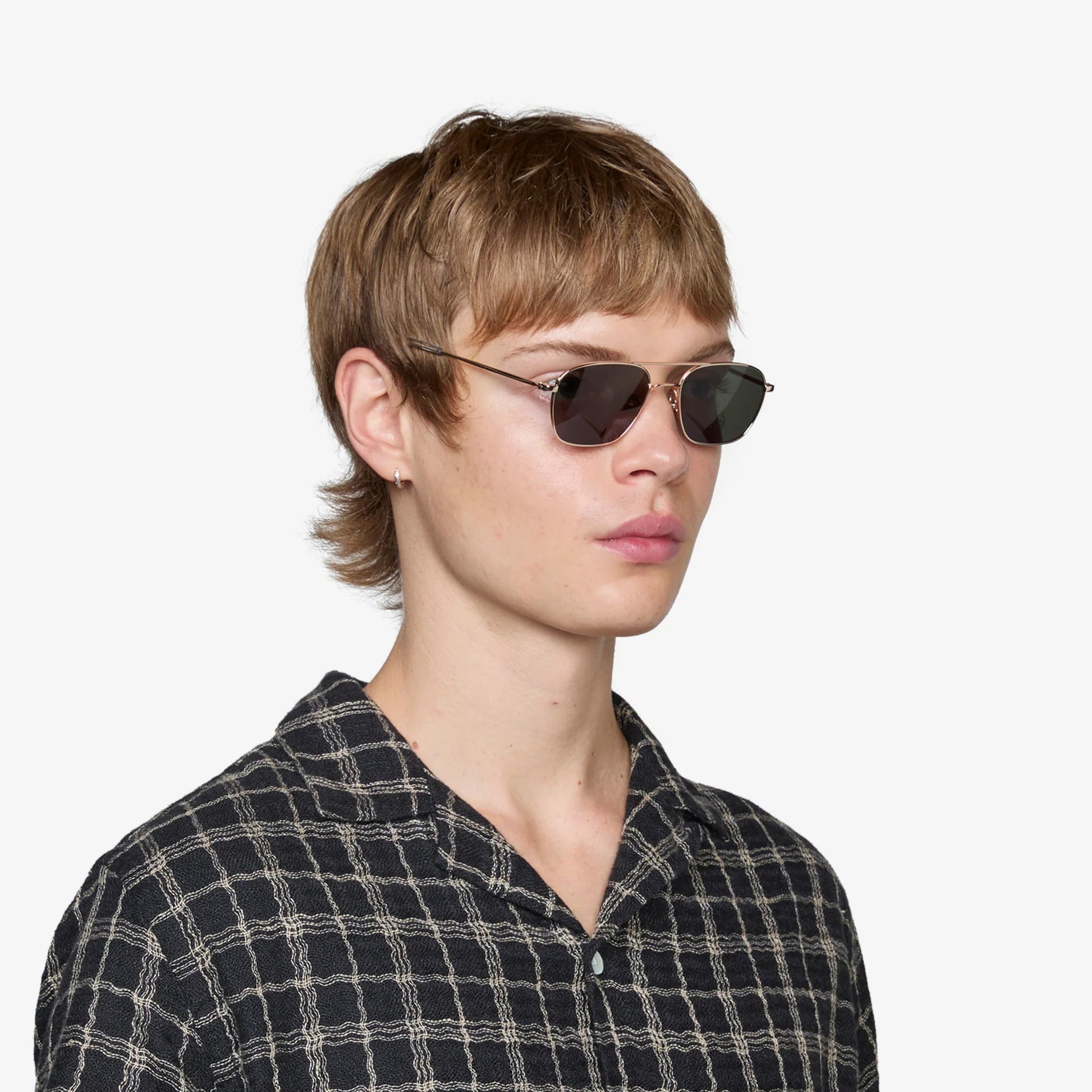 Dion / Gold Metal & Green Solid Lens - Shade Files