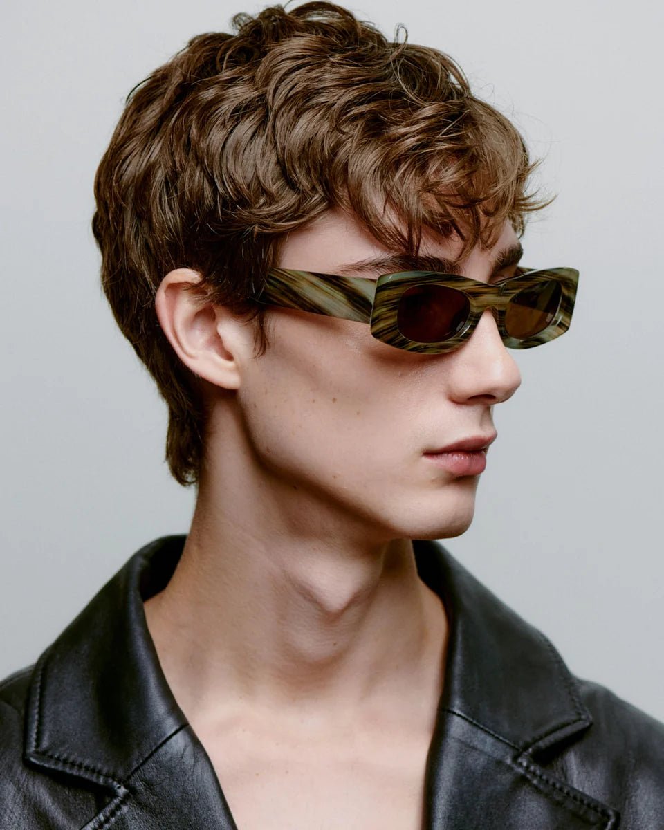 Frida / Striped Horn & Brown Lens - Shade Files