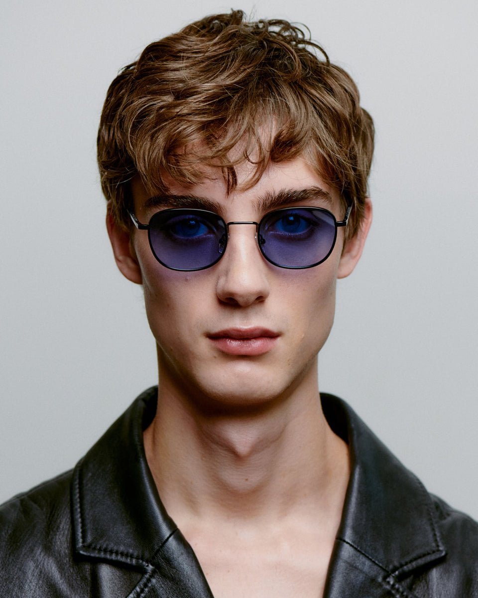 Hello / Matte Black & Blue Gradient Lens - Shade Files