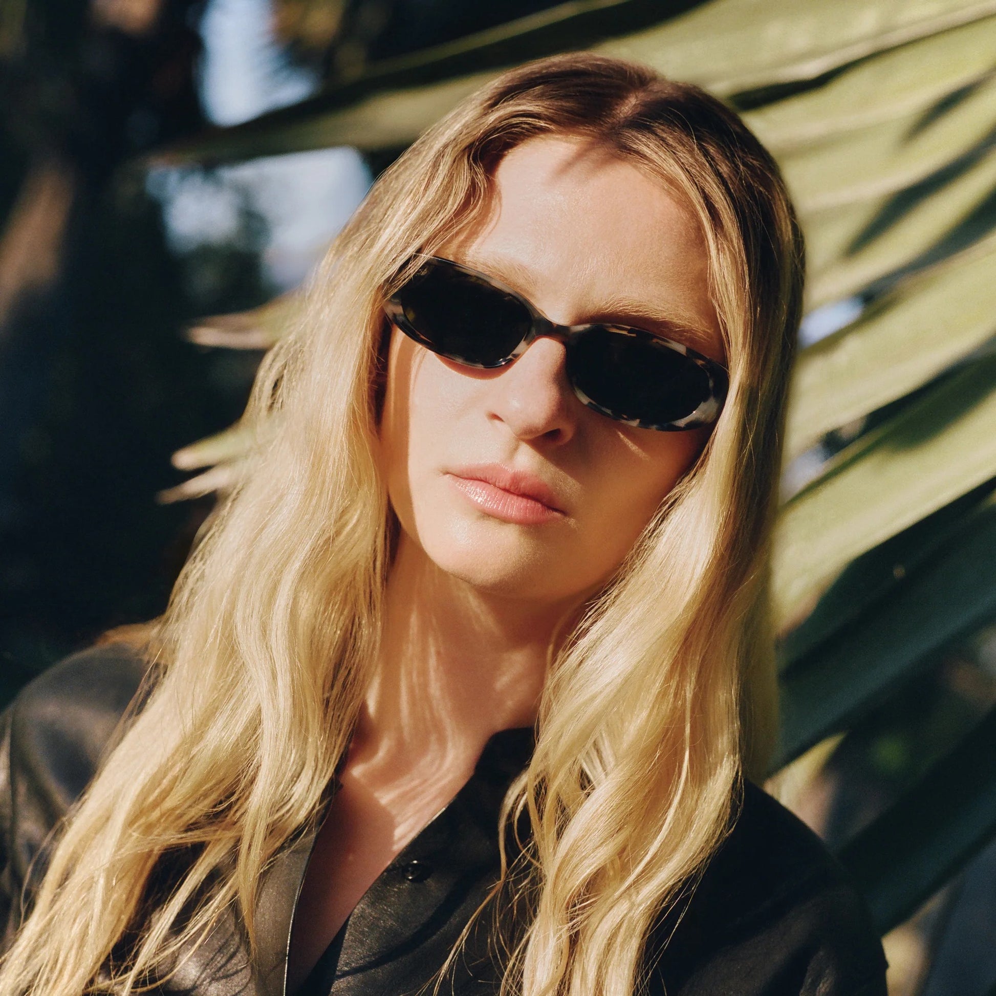 Mira / Tortoise & Pine Lens