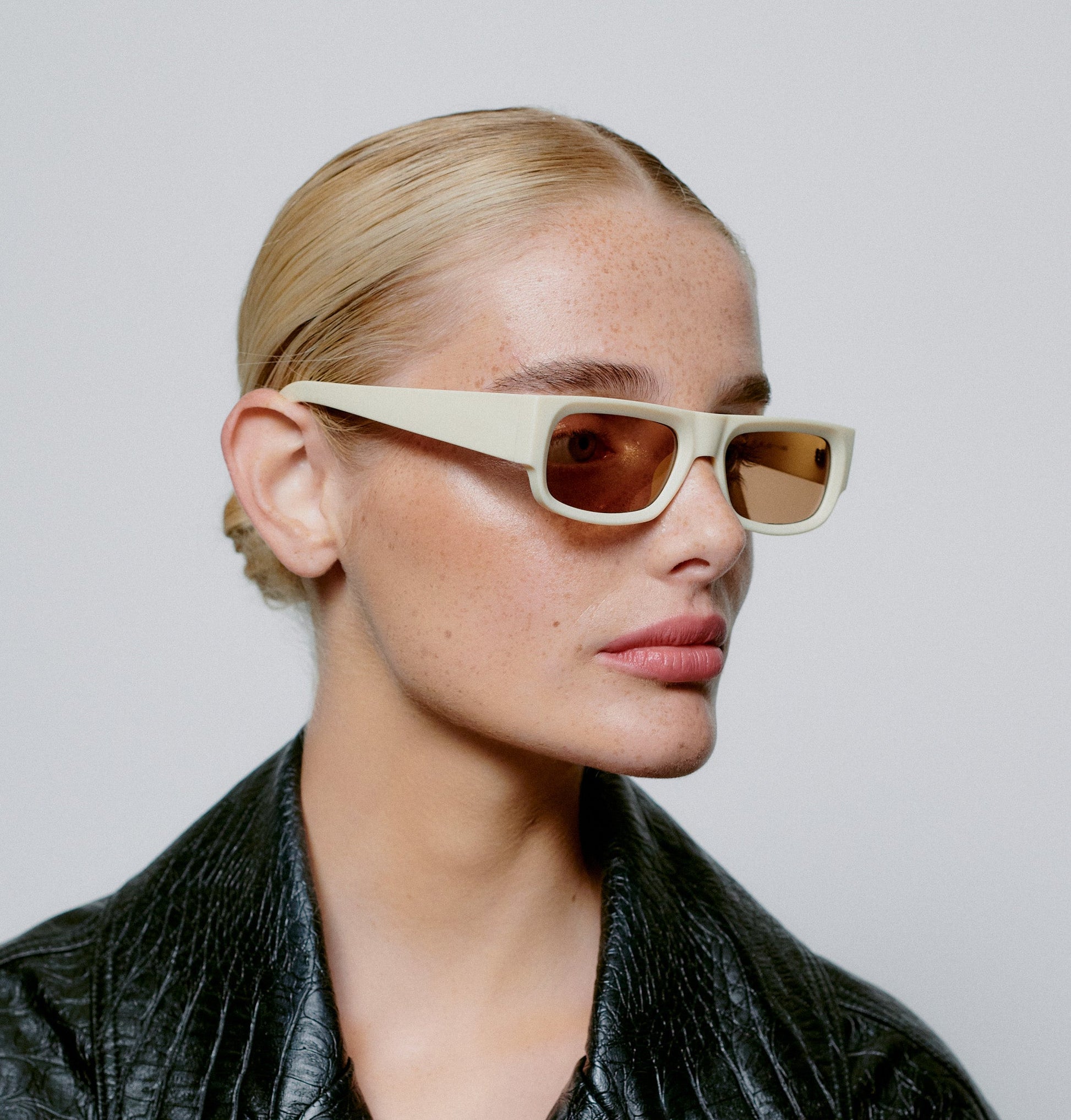 Jean / Cream & Brown Lens - Shade Files