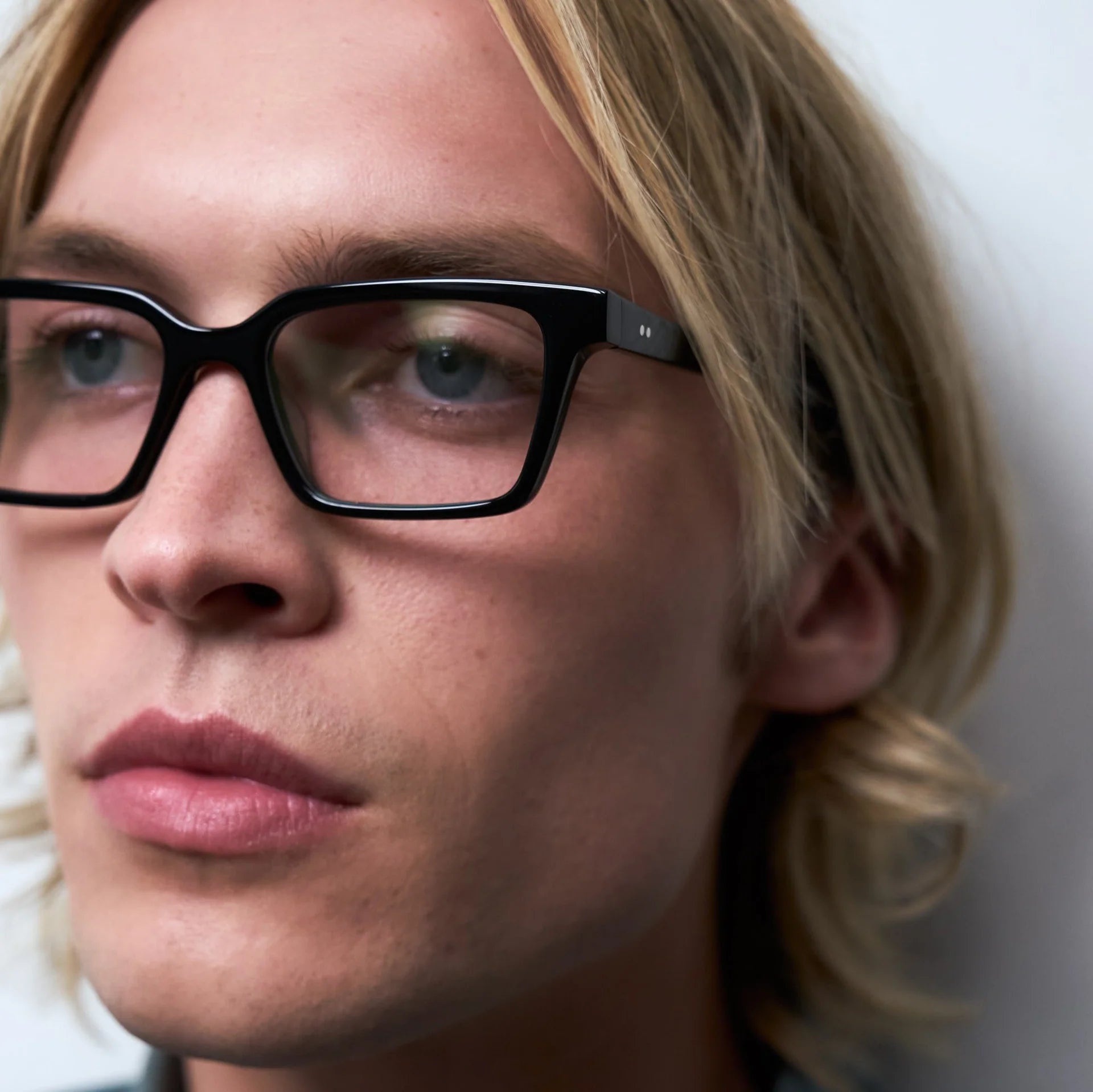 Maven Optical / Black Acetate & Blue - Light Lens - Shade Files